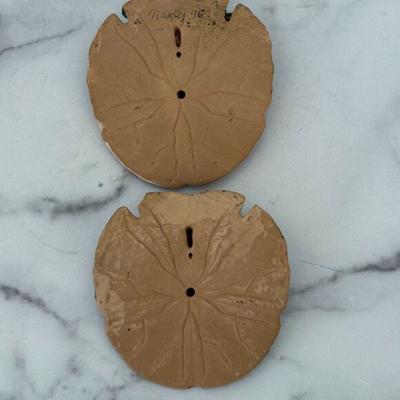 Vintage Japanese Geisha Painted Sand Dollar Shell Themed Wall Art Set of 2 - Picture 4 of 4